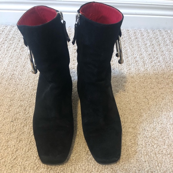 Size 37.5 DORATEYMUR GENUINE SUEDE w silver buckle detail - Picture 4 of 7